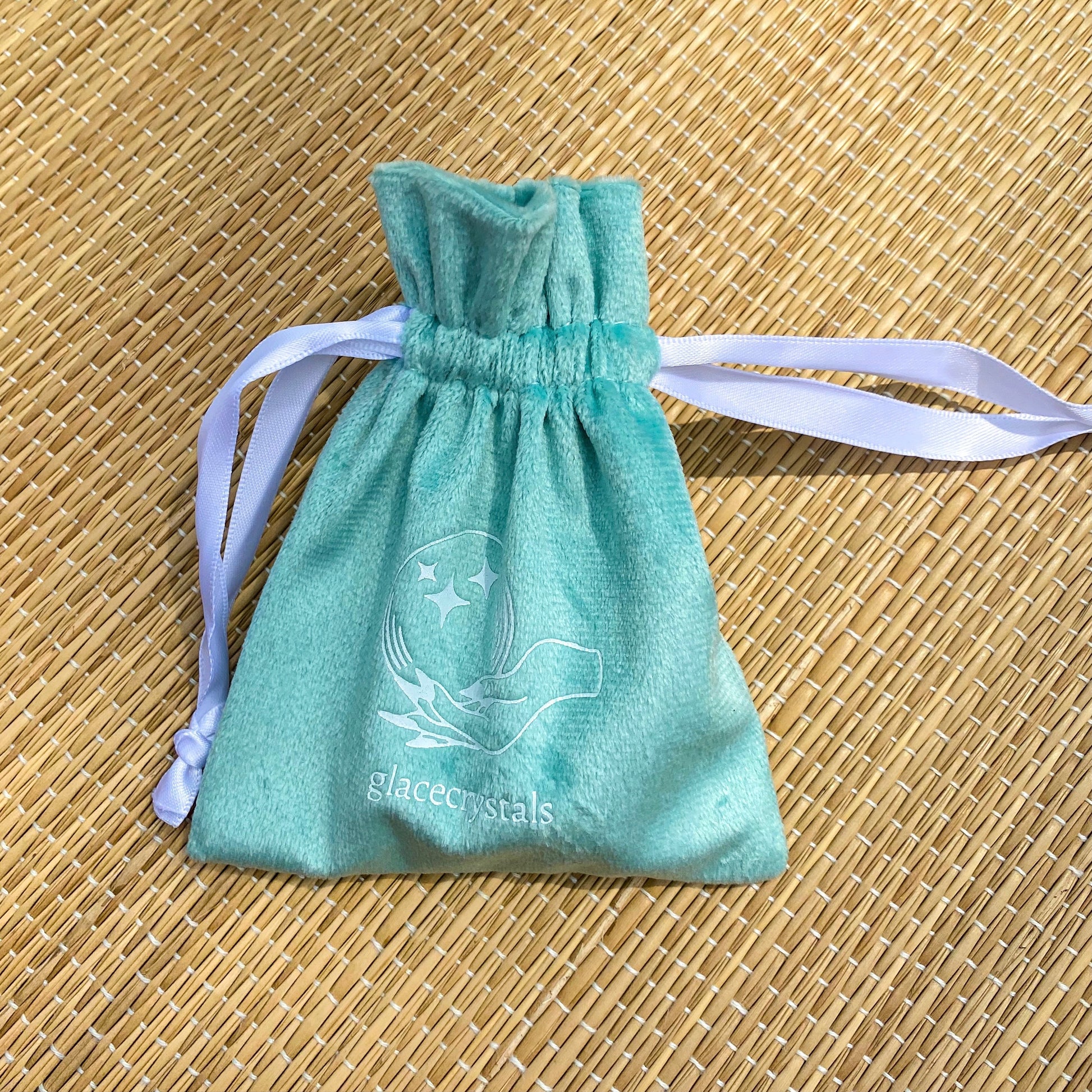 Exclusive Glace Velvet Pouch