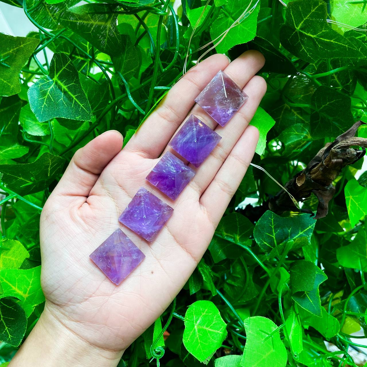 Mini Amethyst Pyramids
