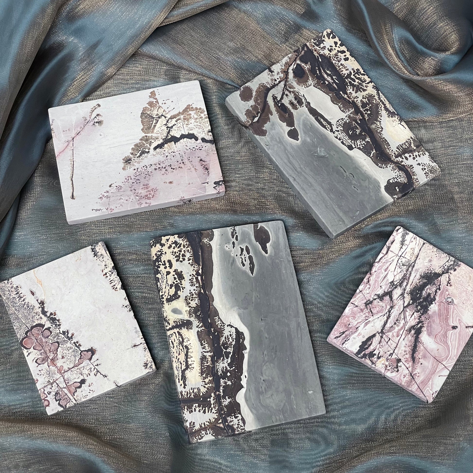 Picture Jasper Slabs with stand