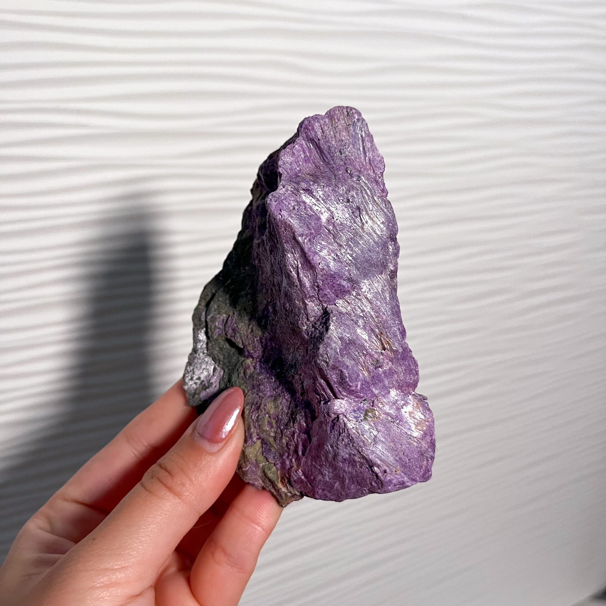 Stitchtite with Serpentine (Atlantisite)