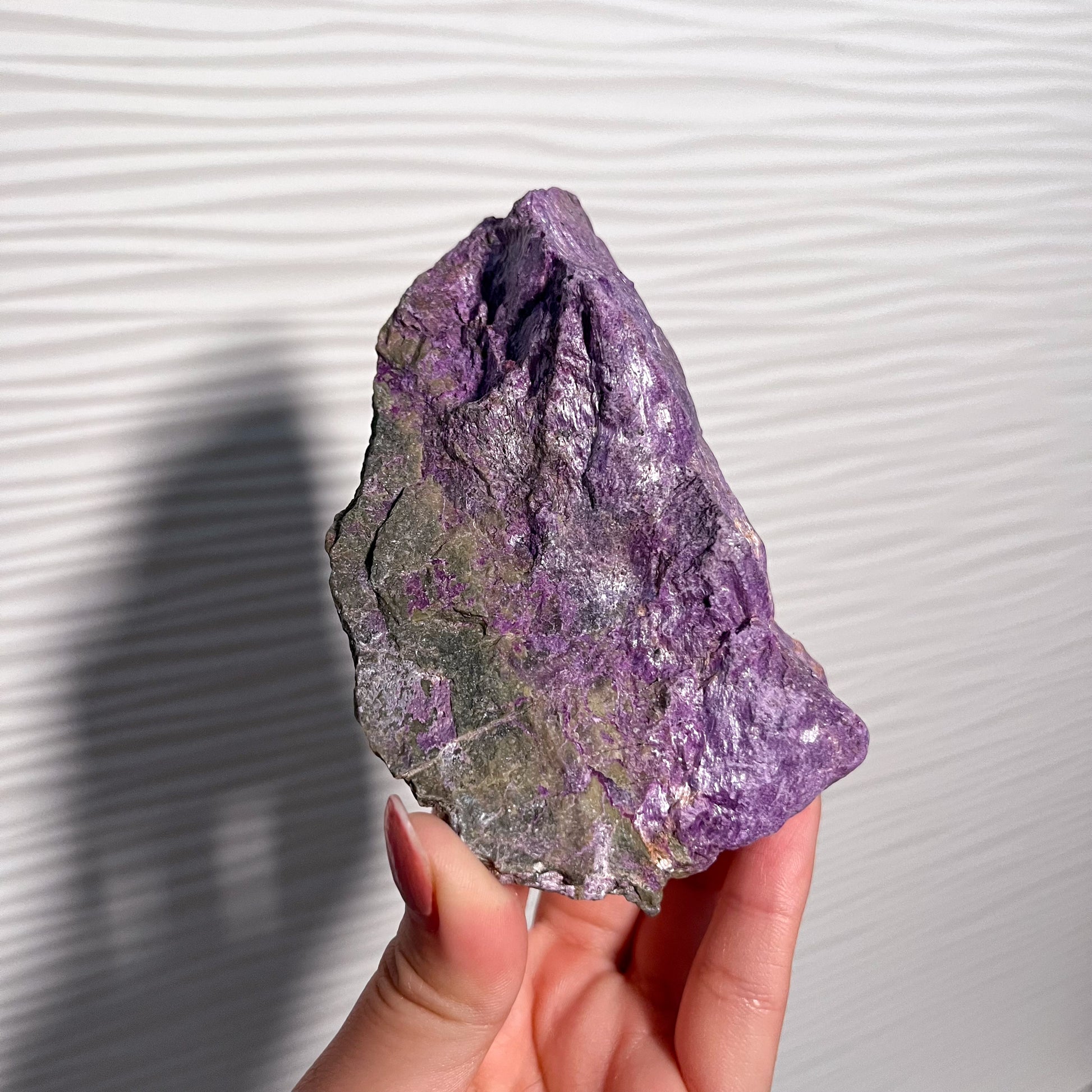 Stitchtite with Serpentine (Atlantisite)
