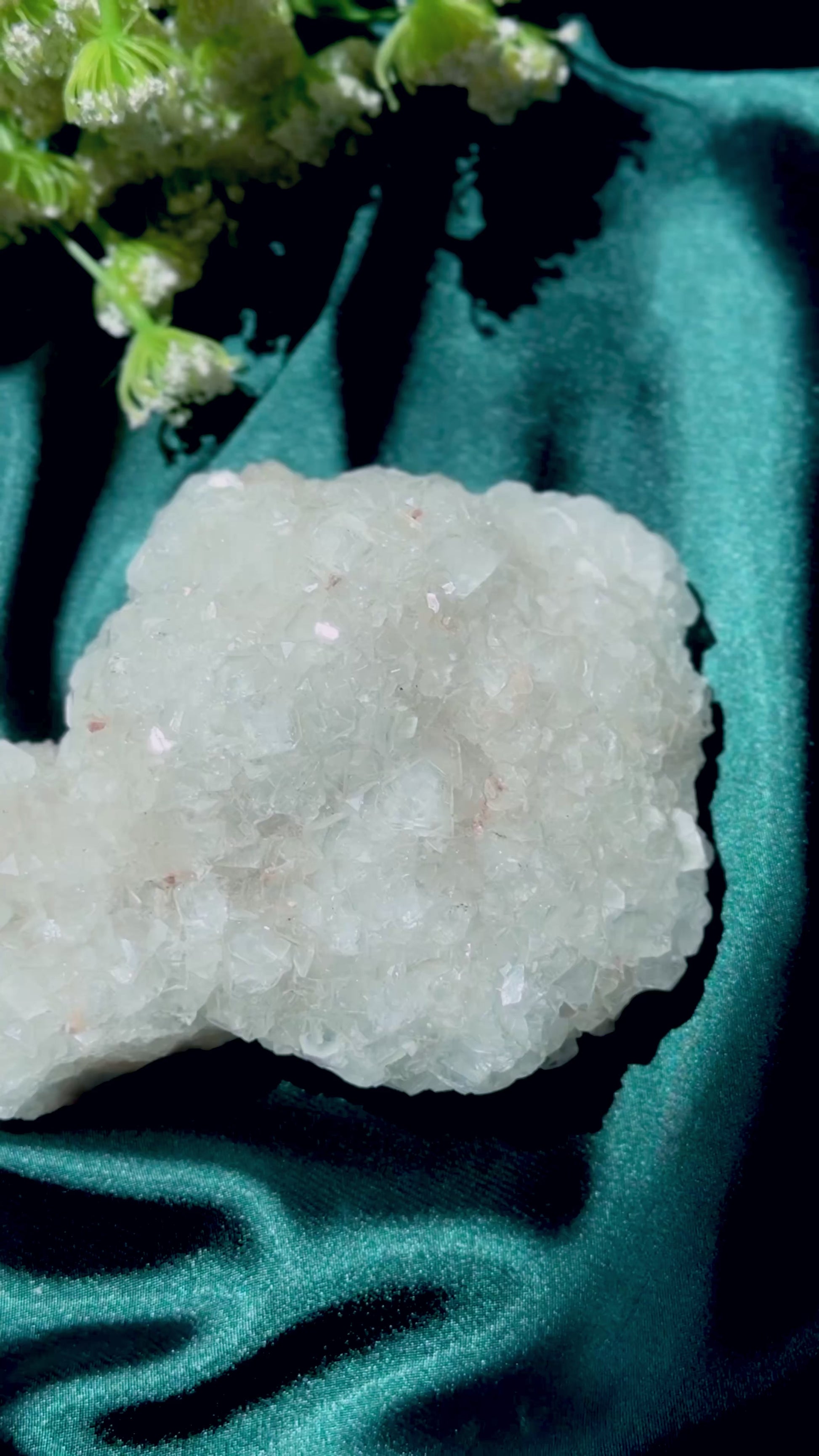 Apophyllite Druzy Cluster