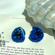 将图片加载到图库查看器，Rare Russian Azurite Blueberry Geode Pairs
