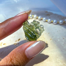 Load image into Gallery viewer, Rare Moldavite from Czech Republic (C)
