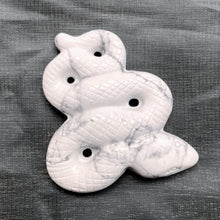 Load image into Gallery viewer, Howlite Magnesite Snake
