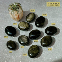 将图片加载到图库查看器，Gold Sheen Obsidian Palm Stones
