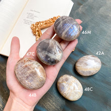 Load image into Gallery viewer, Polished Sunstone and Moonstone Palms

