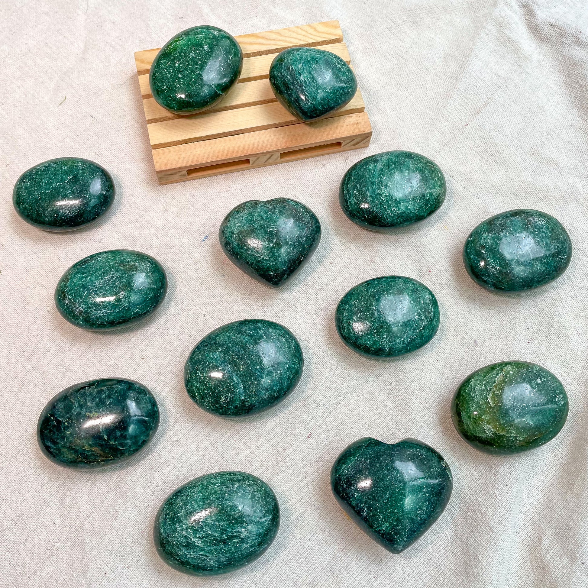 Green Aventurine Puffy Hearts and Palms