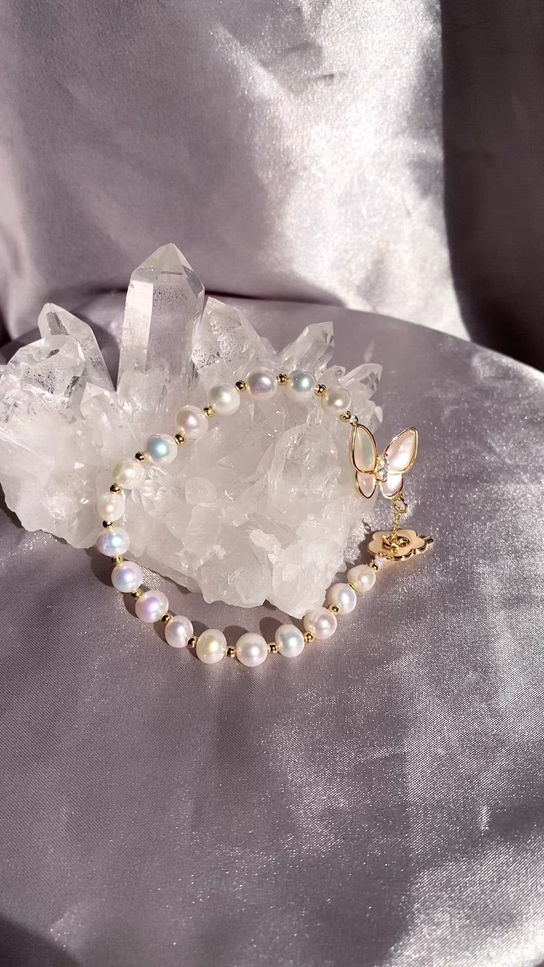 Butterfly Clasp Natural Freshwater Round Pearl Bracelet