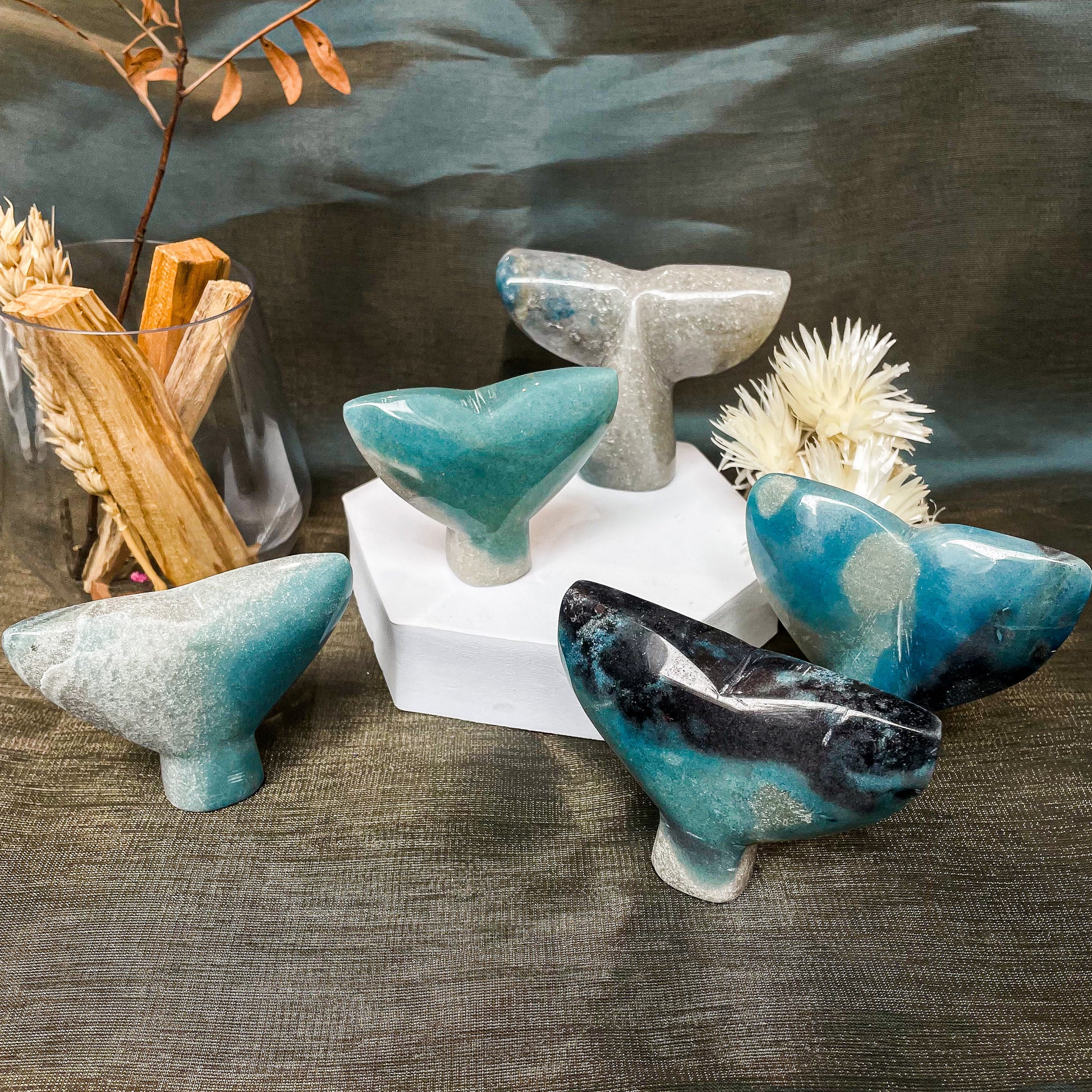 Trolleite Whale Tails