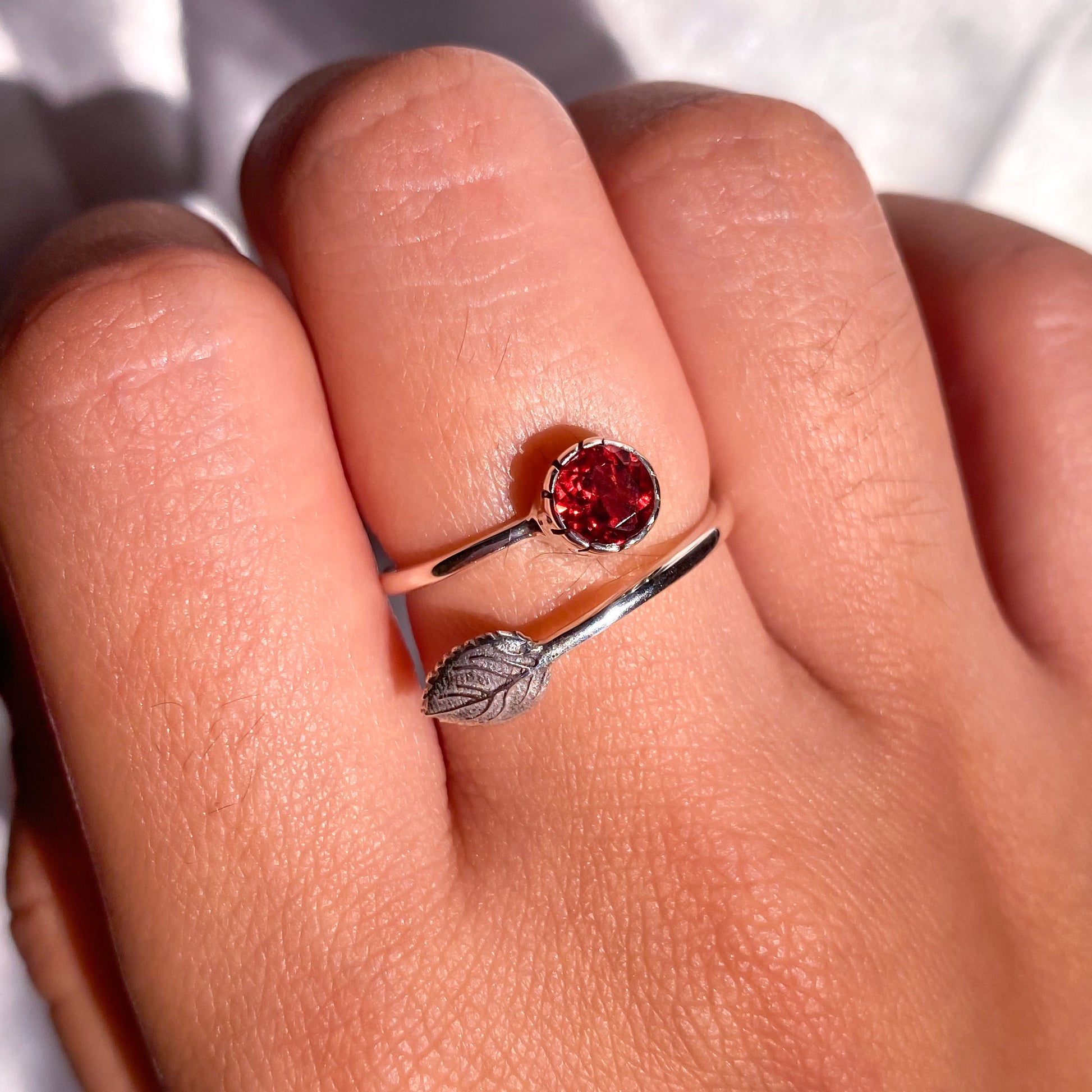 Garnet Gemstone in 925 Sterling Silver Leaf Ring - Preorder