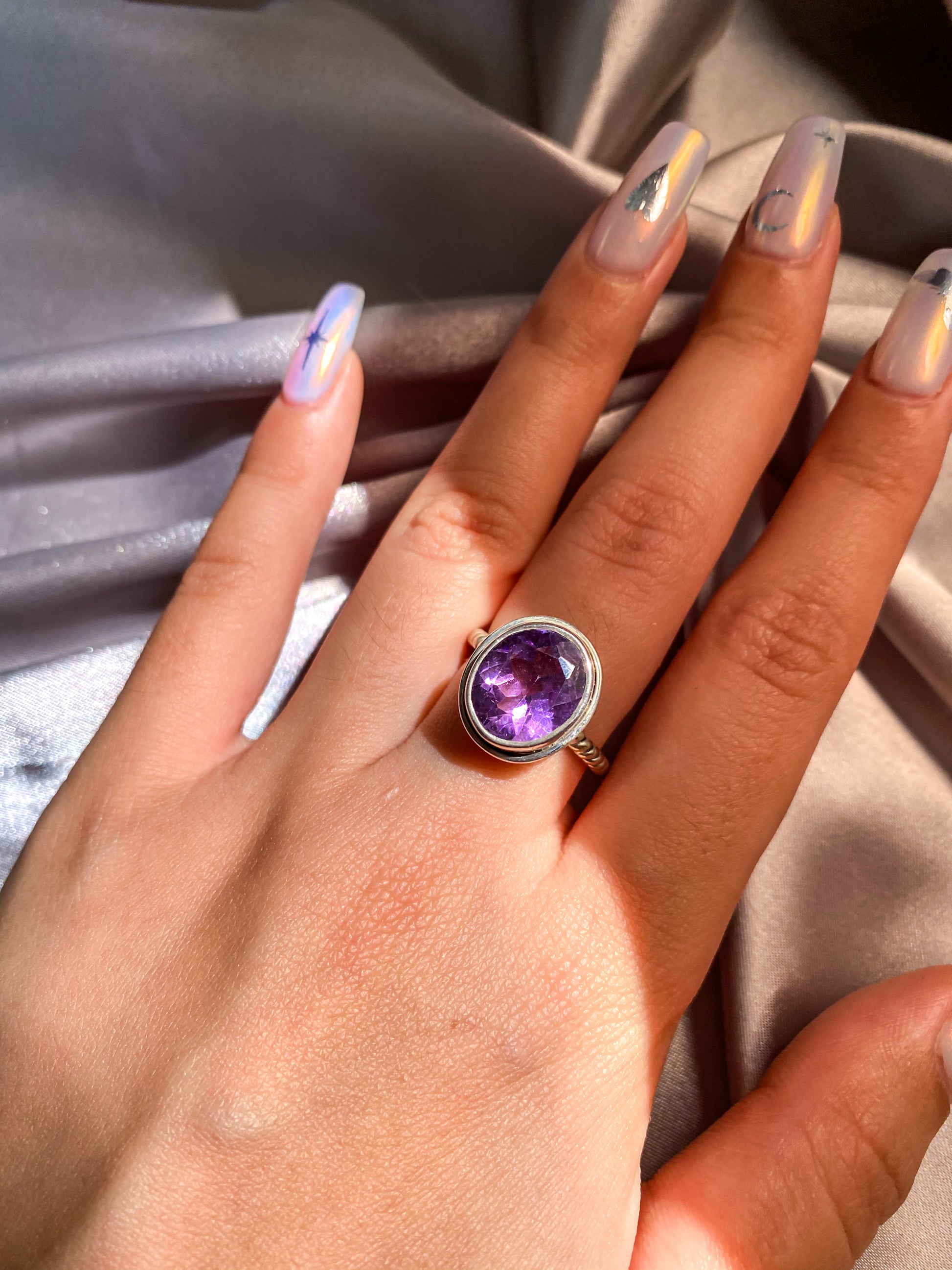 Amethyst Gemstone on Intricate Silver Rope Band Ring AR-01