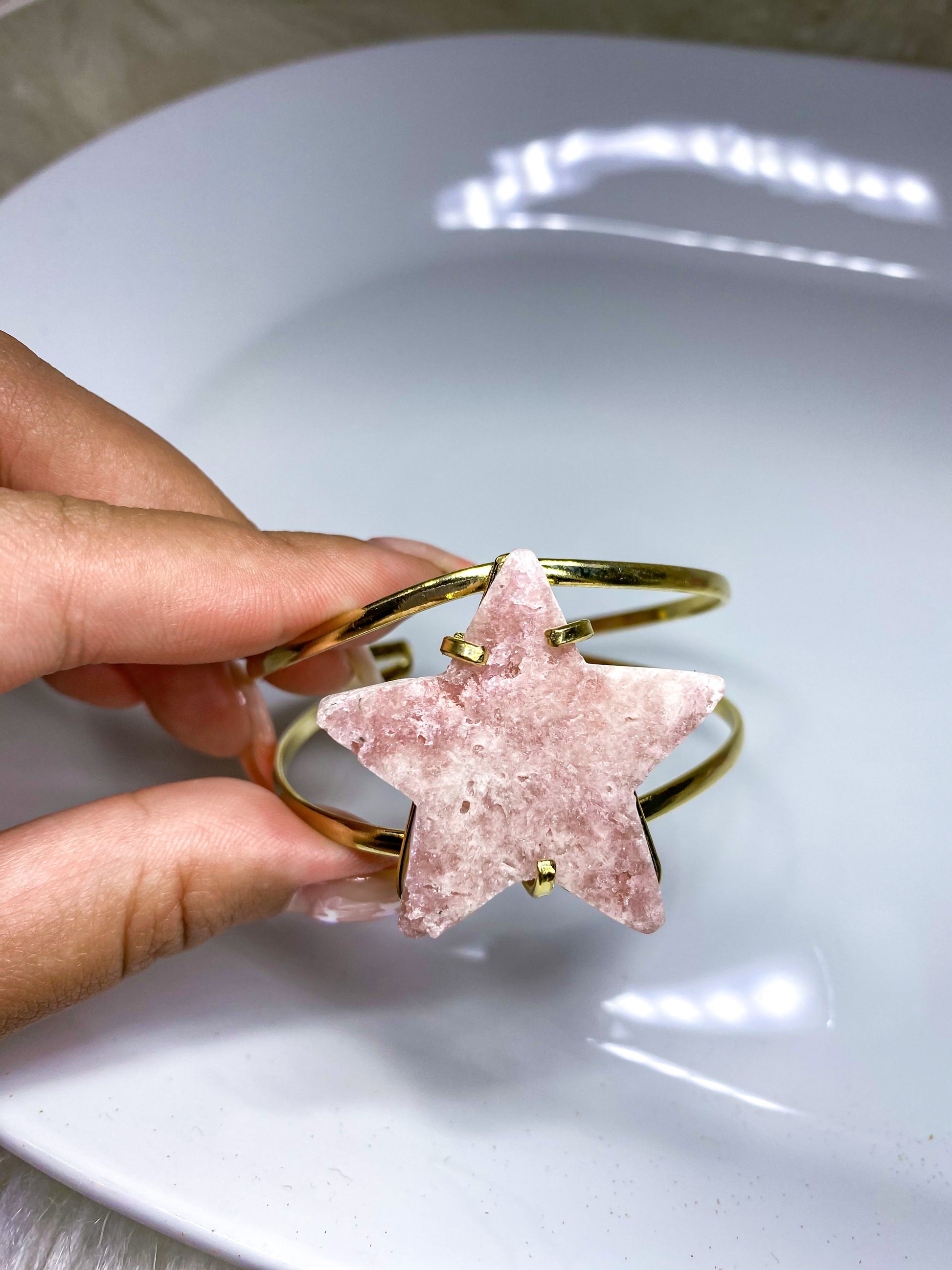 Pink Amethyst Star Bracelet in Gold