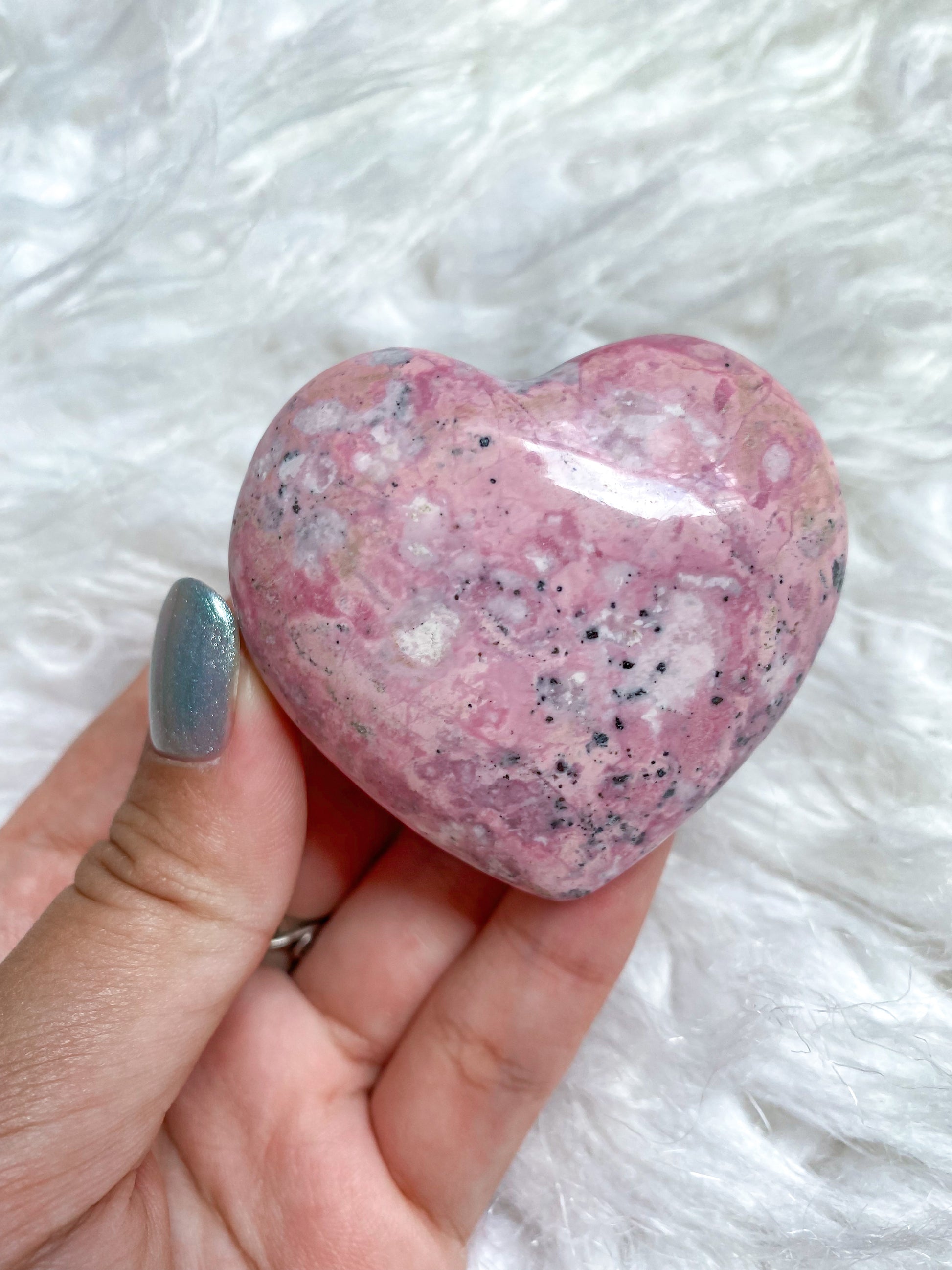 Peruvian Rhodonite Puffy Heart R4