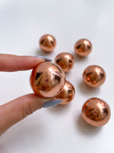 Load image into Gallery viewer, Pure Gorgeous Copper Sphere
