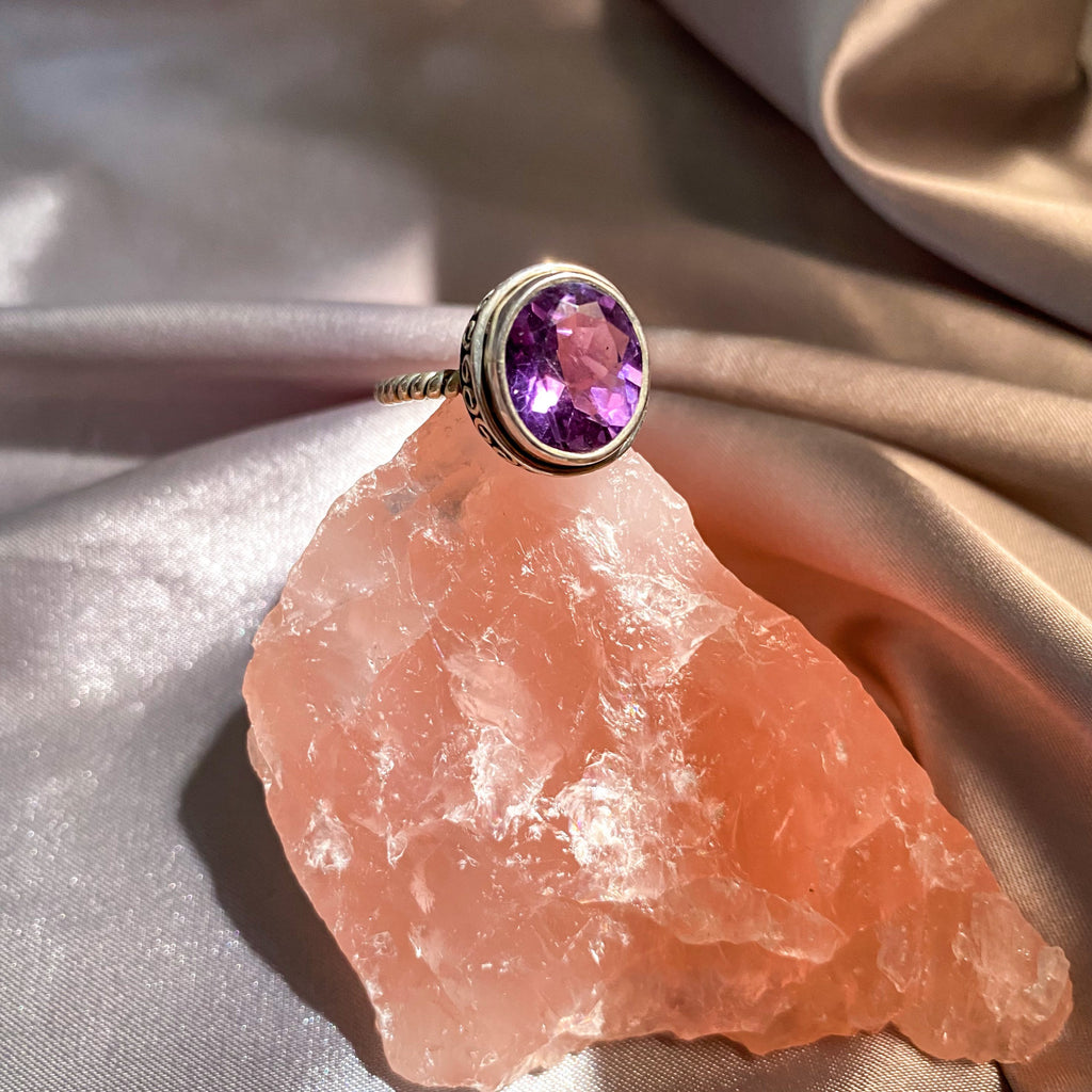 Amethyst Gemstone on Intricate Silver Rope Band Ring AR-01