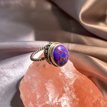 Load image into Gallery viewer, Purple Copper Turquoise on Intricate Silver Rope Band Ring TR-01
