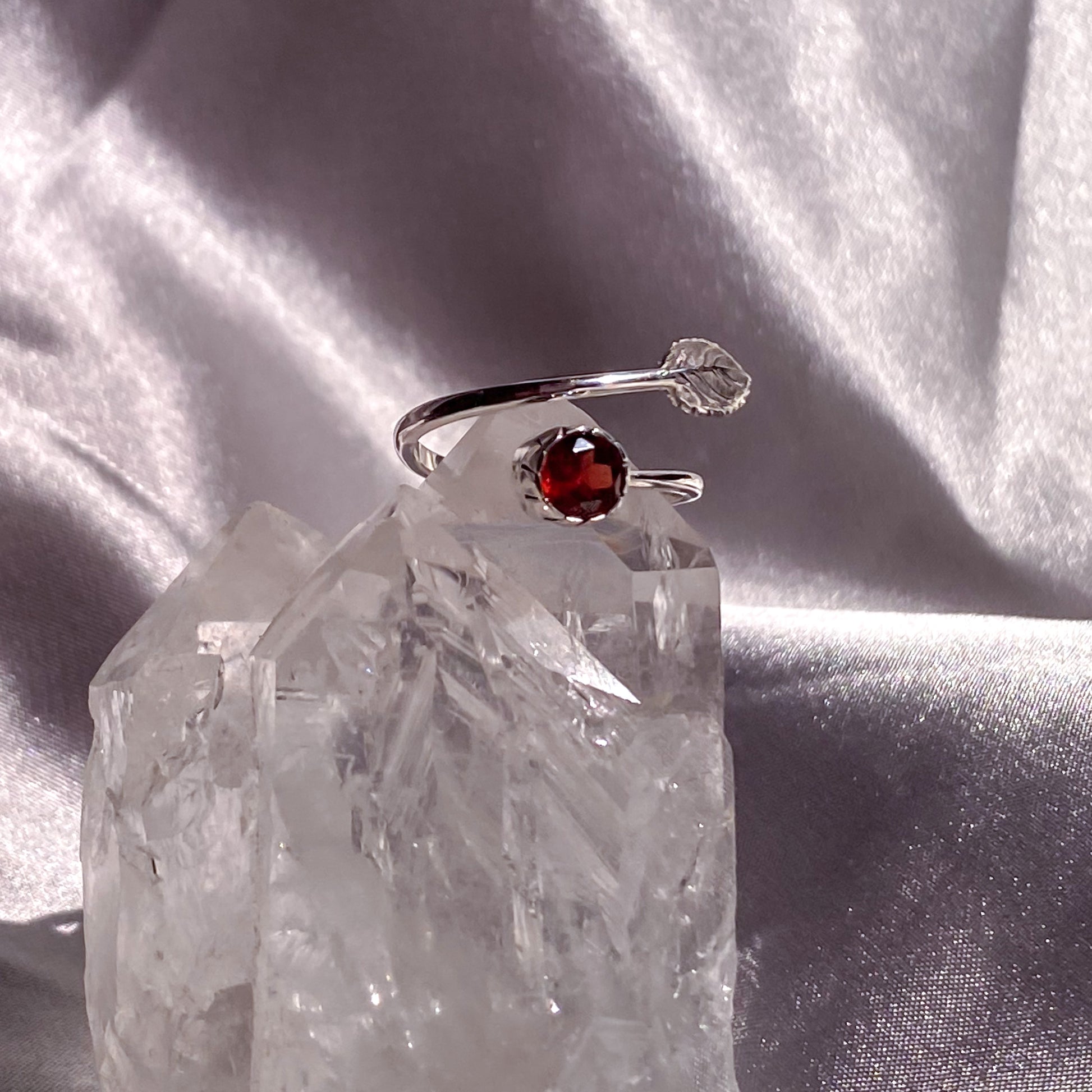 Garnet Gemstone in 925 Sterling Silver Leaf Ring - Preorder