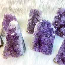 Load image into Gallery viewer, Lavender Amethyst Cutbase
