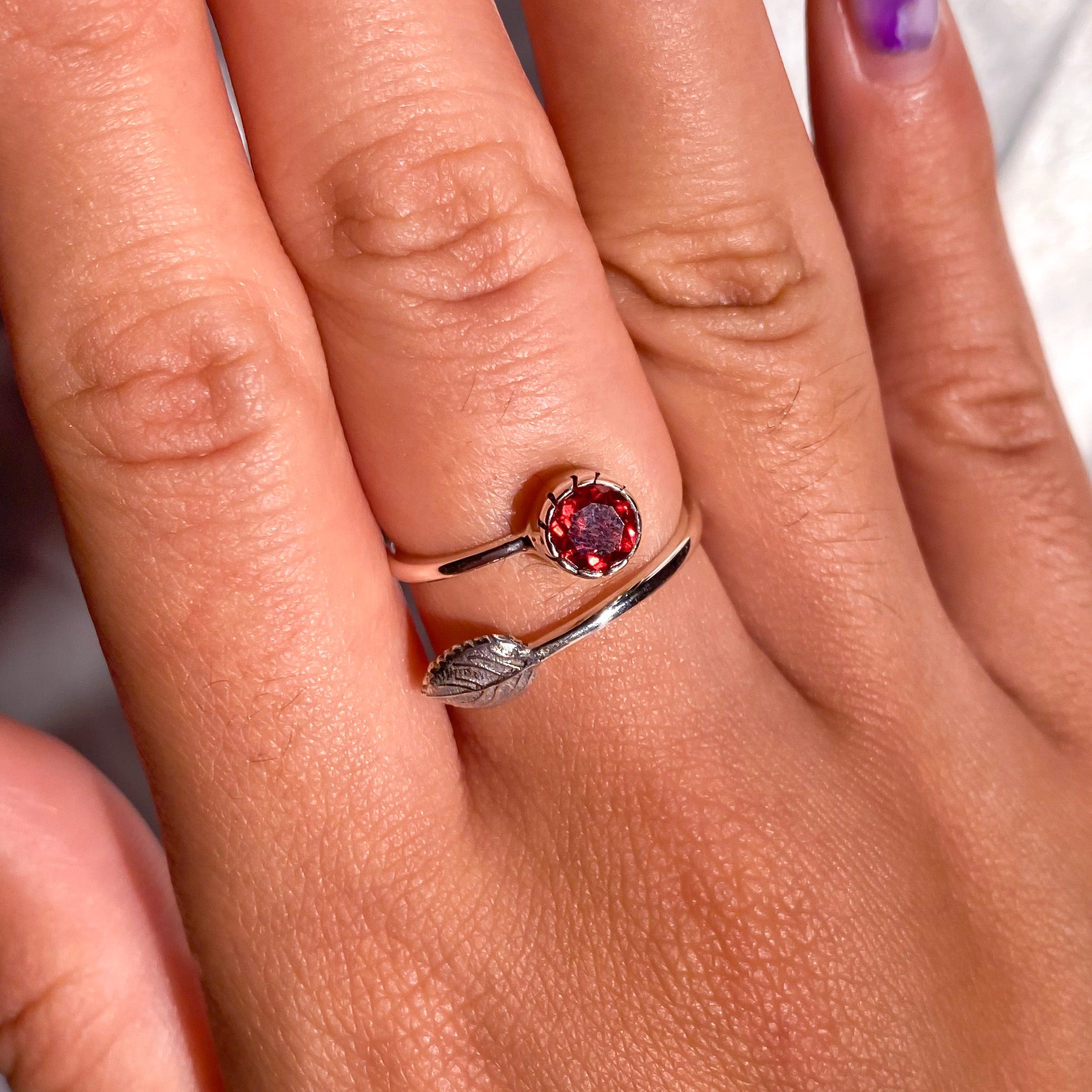 Garnet Gemstone in 925 Sterling Silver Leaf Ring - Preorder