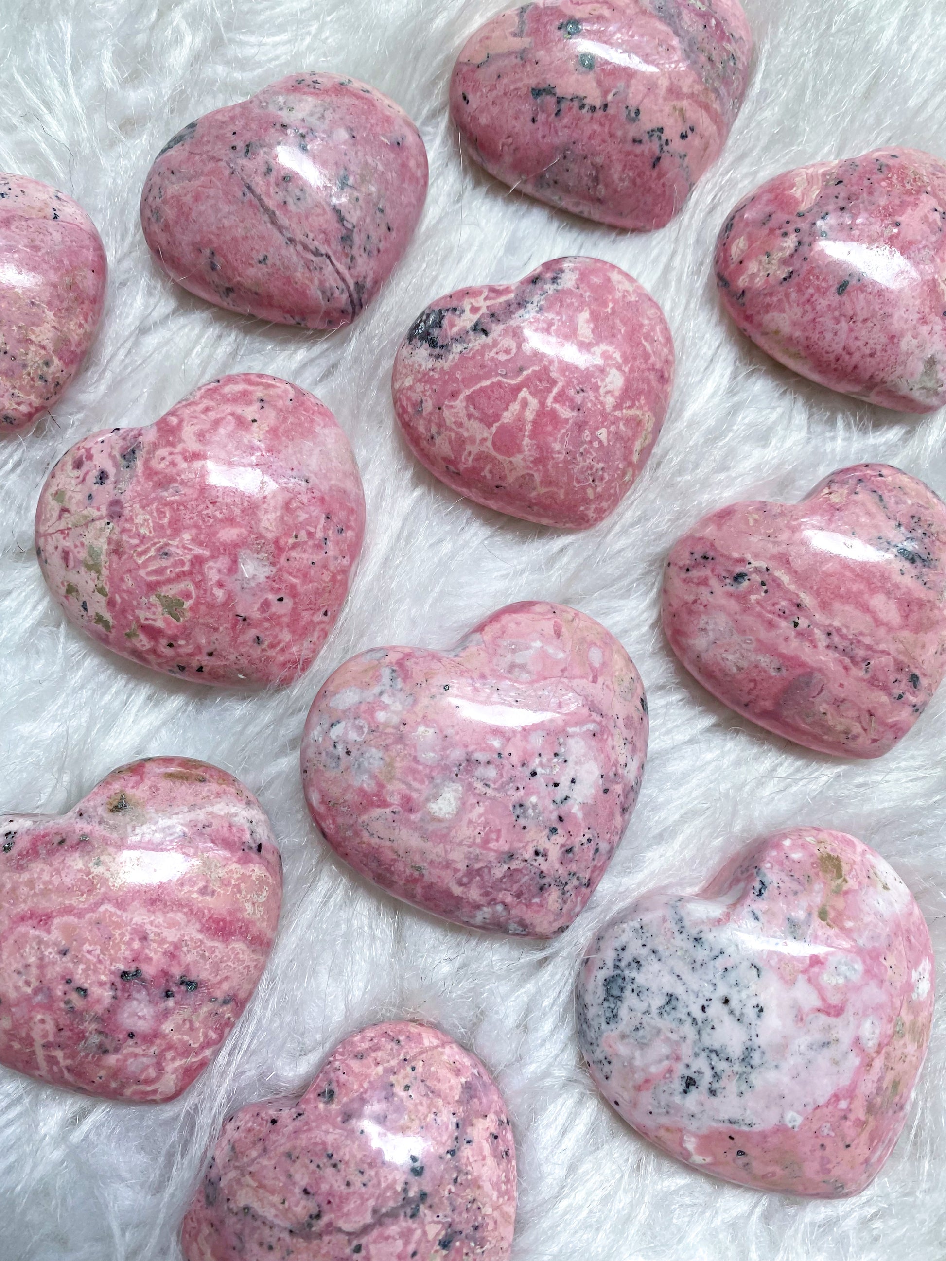 Peruvian Rhodonite Puffy Heart R9