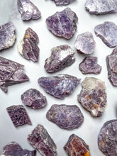 Load image into Gallery viewer, Raw Bubble Lepidolite

