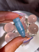 Load image into Gallery viewer, Flashy Aquamarine Bullet (D)
