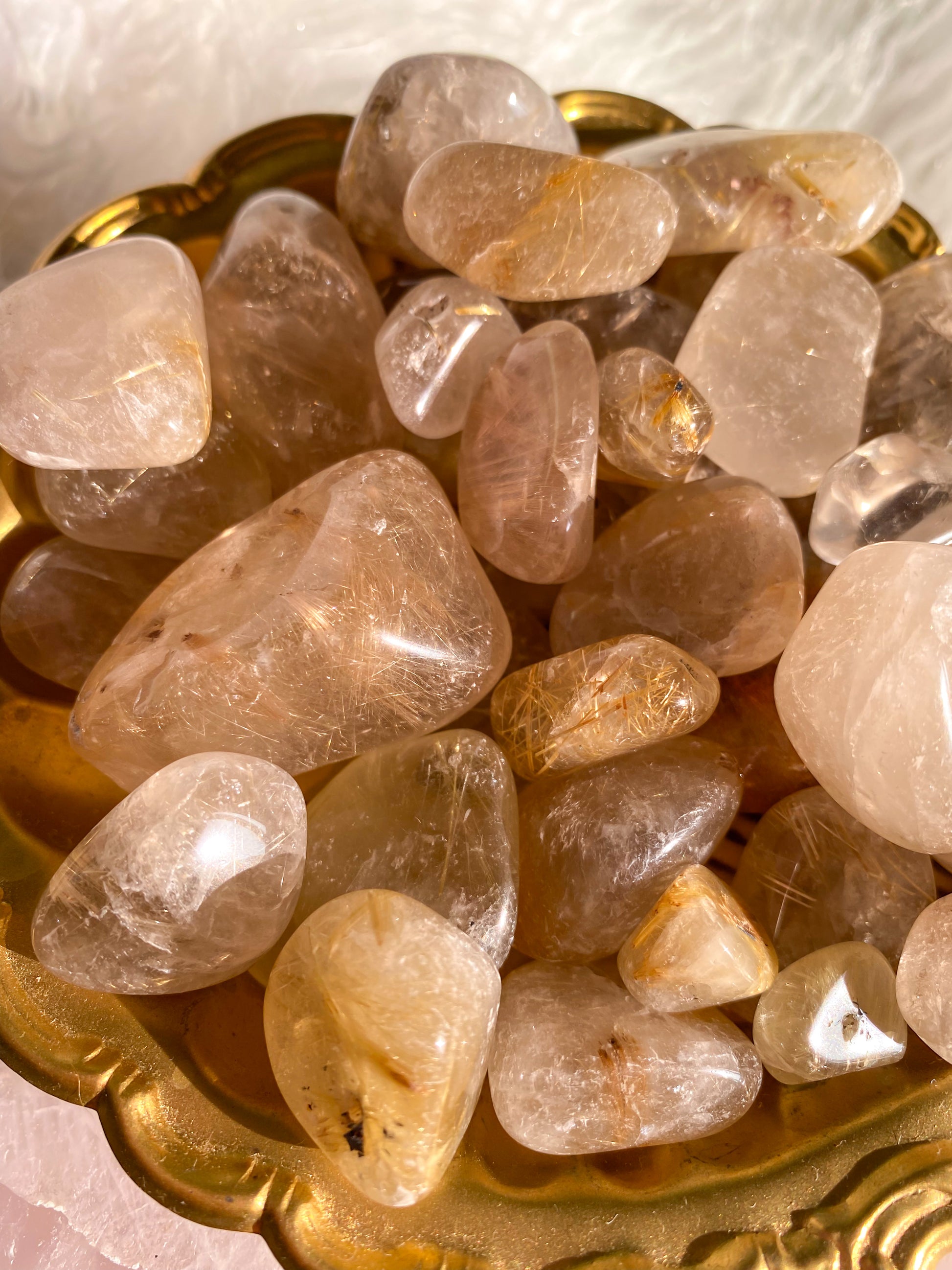 Rutile Tumbles